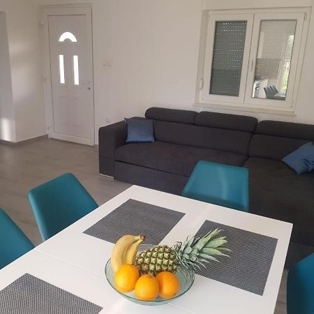 Apartman Milo - Ζαντάρ Εξωτερικό φωτογραφία